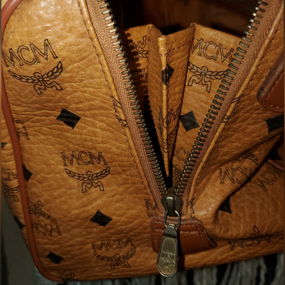 MCM Visetos Brown Monogram Handbag - Picture 12 of 16
